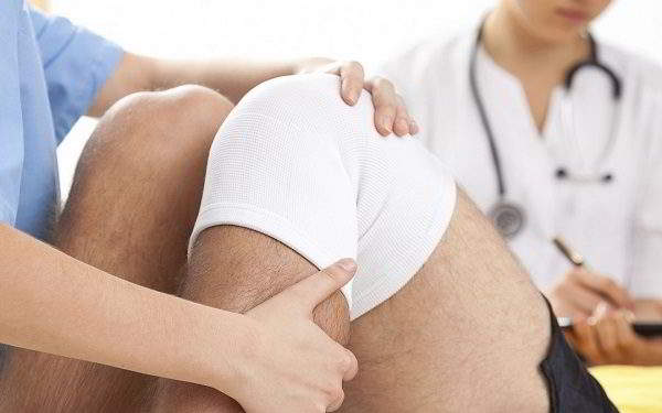 Изображение - Инфрапателлярный бурсит коленного сустава лечение медикаментозное podkolennyy-bursit-3-600x375